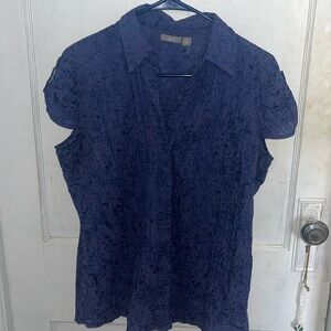 APT9 Women’s Blue Floral Embroidere Blouse